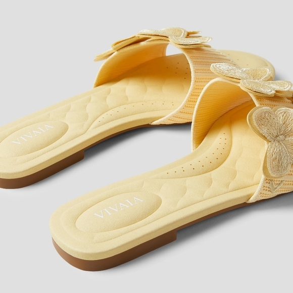Vivaia Cleo Buttermilk Slides Size 7 - Picture 5 of 10